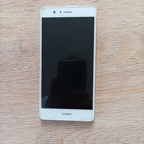 Smartphon huawei lite - ,